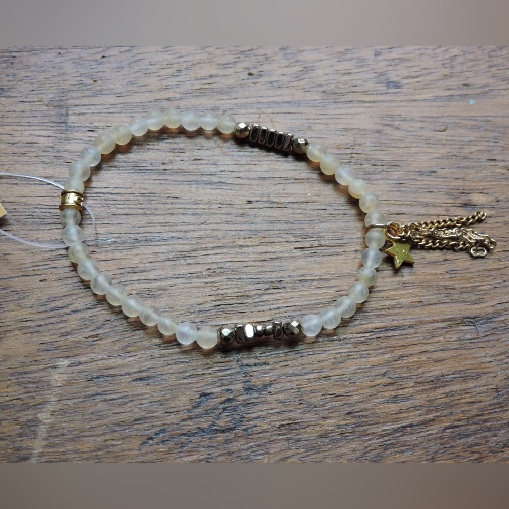 NWT Chavez for Charity Elegant Beaded charm Bracelet